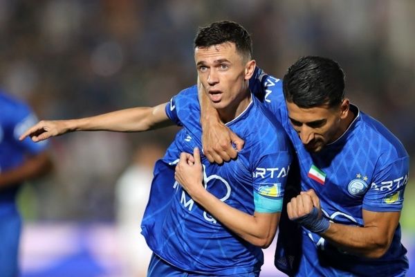 خلاصه بازی استقلال 2 - پیکان 2 / آسانی ناجی آبی های پایتخت +فیلم