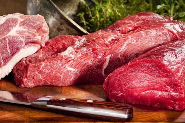  عرضه گوشت از تقاضا بیشتر شد/ قیمت‌ها در این زمان کاهش می‌یابد 