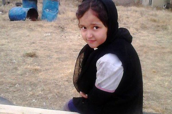 استایل جذاب یاس نوروزی در آستانه 20 سالگی: تحولی بزرگ در دنیای مد!