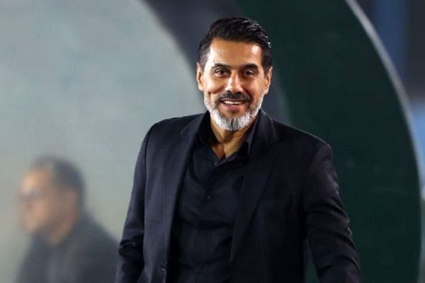 عکس لحظه دستبند زدن به متهم حمله به افشین پیروانی!