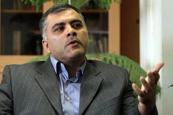 خبر عجیب وزیر نفت از قیمت بنزین
