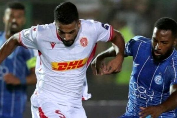 چرا مهاجم خارجی استقلال به بازی با مس رفسنجان نمی‌رسد؟