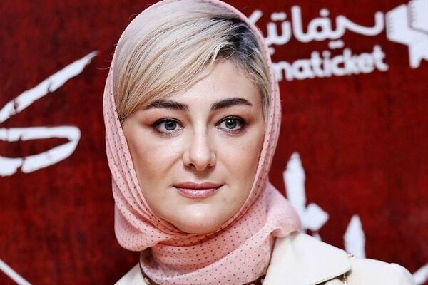 کشف حجاب ویدا جوان؛ وقتی شعور زن اروپایی دنیا را شوکه می‌کند! + ویدیو