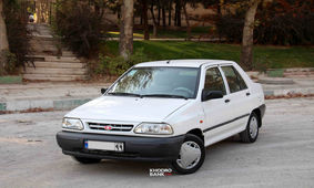 پاکستانی‌ها به جای پراید این خودروی ژاپنی را سوار می‌شوند+عکس!