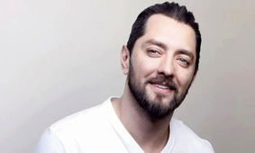 نگاهی به کتابخانه لوکس بهرام رادان و مینا مختاری؛ یک گنجینه هنری+تصاویر