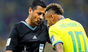 اولین عکس از زن فوق جذاب علیرضا فغانی داور فوتبال ! + بیوگرافی و عکس های شخصی