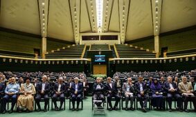 هشدار نمایندگان مجلس: چوب لای چرخ دولت به زیان کشور تمام می‌شود