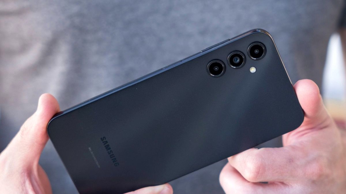 بهترین گوشی تا 6 میلیون تومان در بازار ایران