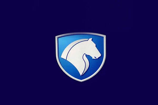متقاضیان ایران خودرو همچنان چشم انتظار هستند / ثبت نام کنیم یا خیر ؟!