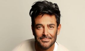 فیلم دیدنی از محمدرضا گلزار در خانه اسدالله یکتا / دل مردم لرزید !