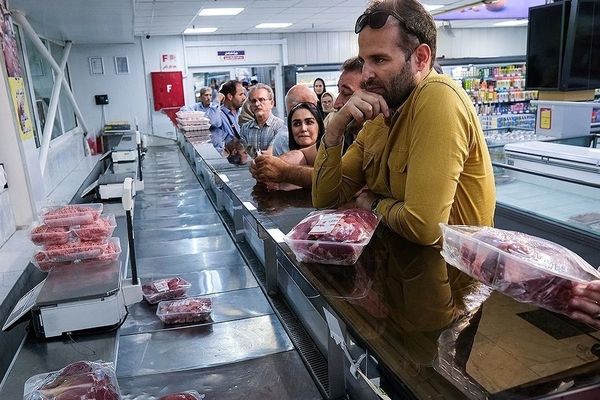 شوک به بازار گوشت: مرغ جایگزین گوشت شد!