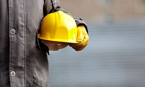  در حق کارگران با کاهش مدت زمان بیمه بیکاری اجحاف شد
