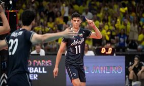 خداحافظی تلخ ستاره‌های والیبال با صابر کاظمی / اشک‌ها جاری شد