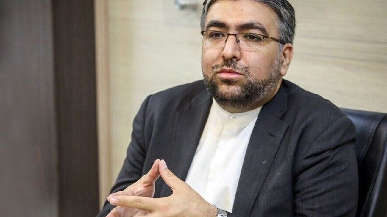 اعضای کمیسیون امنیت ملی مجلس از سازمان انرژی اتمی بازدید میکنند