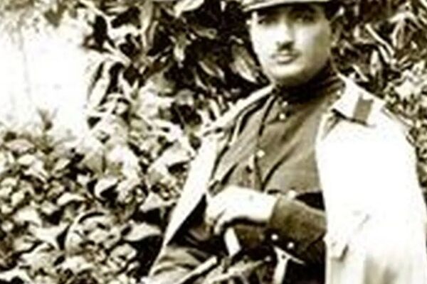 فریب بزرگ رضا شاه توسط سرلشکری که خودش را مریض جلوه داد!