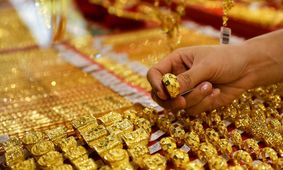 زلزله قیمتی در بازار ارز و طلا/ خریداران به خاک سیاه نشستند!