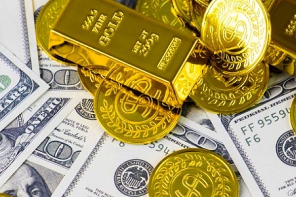 پیش‌بینی عجیب قیمت طلا و دلار/ دو بازار داغ در روزهای آینده