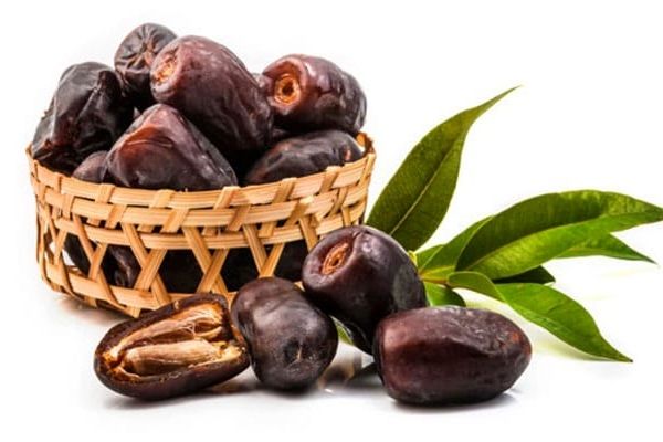 قیمت خرما در آستانه ماه رمضان بالا و پایین می شود!