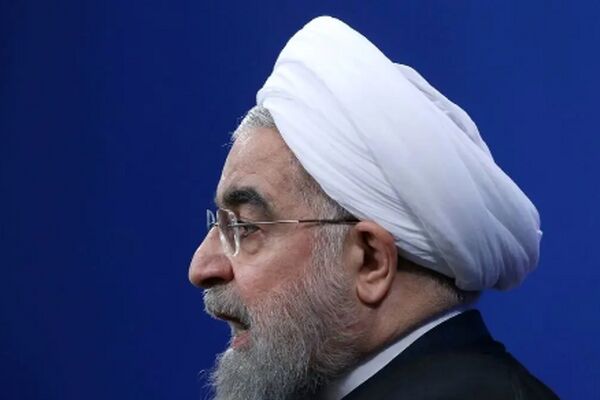 روایت حسن روحانی از توصیه رهبری درباره برجام: بار سنگین را تنها حمل نکنید