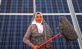 کسب درآمد میلیونی خانوارهای محروم با فروش برق پاک