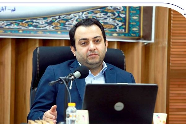 شصت‌وهفتمین همایش اتحادیه انجمن‌های اسلامی بانک صادرات ایران برگزار شد/ مدیرعامل بانک صادرات ایران: هدایت نقدینگی به سمت تولید، مسیر رشد تولید ملی و افزایش رفاه عمومی است