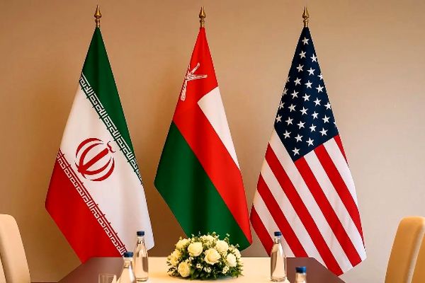 تحلیل تاثیر مذاکره سوم ایران و آمریکا بر بازار طلا و دلار