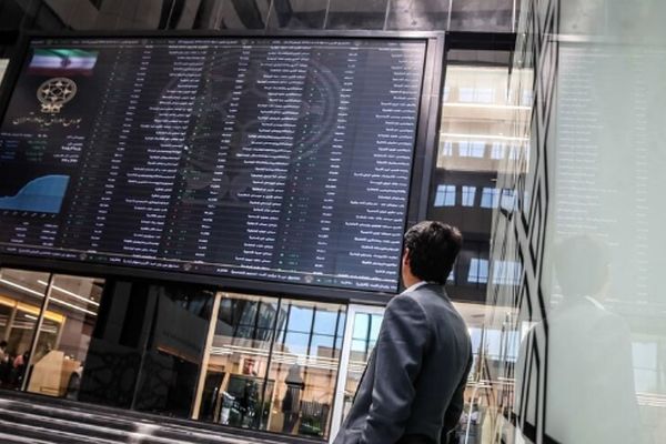 ادامه روند صعودی بازار سهام بورس همچنان سبز پوش است +نماد ها