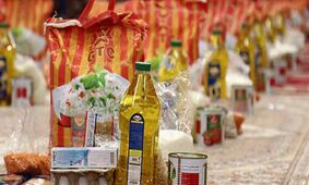 دولت برای شب عید آماده‌تر از همیشه / انبارها لبریز از کالا اساسی !