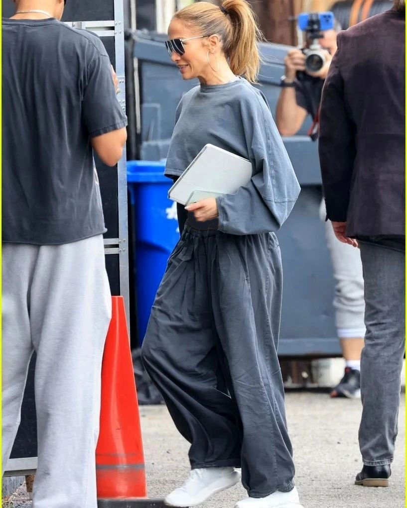 عکس‌های لو رفته از جنیفر لوپز که همه را گیج کرد!