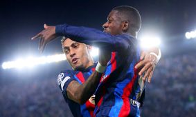 توپ طلا و شادی مشترک/ حسادت جایی ندارد بین رافینیا و دمبله! +عکس