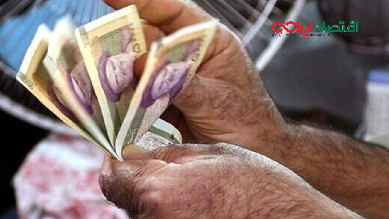 افزایش دستمزد کارگران کی عملی می شود؟ / آقای وزیر به فکر نیست!
