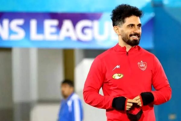 توصیه جنجالی فیروز کریمی: قرارداد 20 ساله با عالیشاه ببندید!