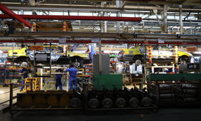 وعده و وعیدهای ایران خودروی کرمانشاه / پژو پارس ارزان می شود؟