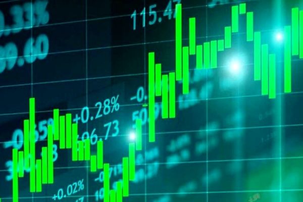 تالار شیشه‌ای سبز رنگ شد / شاخص کل بورس  چند هزار واحد رشد کرد+نمادها