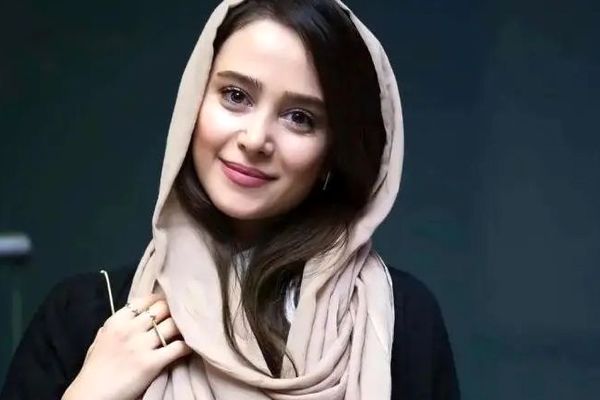 افشای قاب خانوادگی الناز حبیبی؛ تصویری که اینترنت را منفجر کرد!