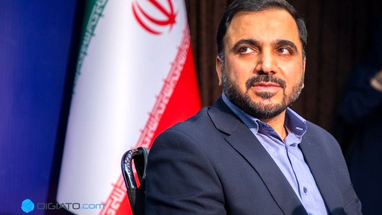 وزیر ارتباطات از مجلس کارت زرد گرفت؛ اما نه بهخاطر اینترنت