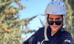 فیلم باورنکردنی از الناز شاکردوست در پشت صحنه اتاق گریم / کودک درونش فعاله ها !