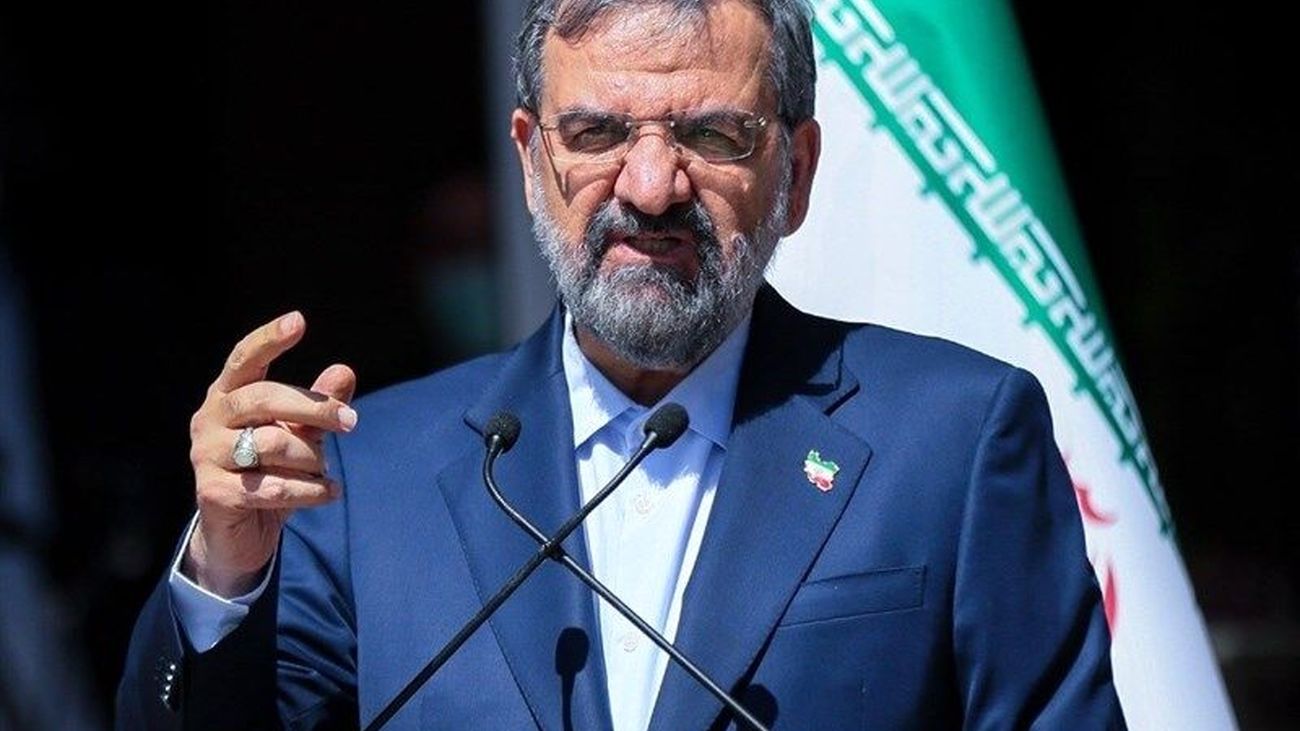 رضایی: اختیارات رهبر معظم انقلاب به سران قوا میتواند کشور را ۲۰ سال جلو ببرد