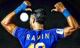 رامین رضاییان در دام یک دختر پرسپولیسی افتاد! +فیلم