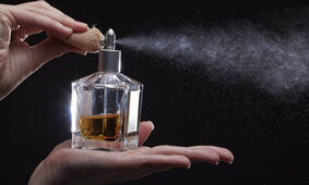 عطرهای برند را کجای بدن بزنیم که خط بو ماندگار باشد ؟ 