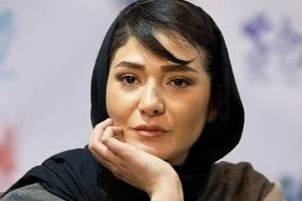 سورپرایز استایل مینیمال مینا وحید با اکسسوری خیره‌کننده‌اش!