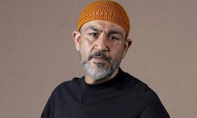 رونمایی مهران غفوریان از زندگی لاکچری اش / فخرفروشی آقای بازیگر با ماشین میلیاردی اش !