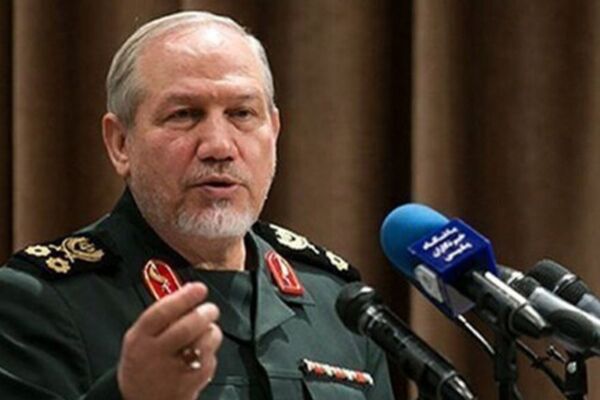 کنایه روزنامه جمهوری اسلامی به یکی از مسئولان: دلت می‌خواهد شهید شوی؟ اول خدمتی به مردم کن!