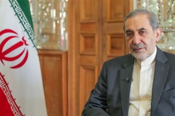 ولایتی: اروپا با مکانیسم ماشه به انزوای جهانی دچار می‌شود