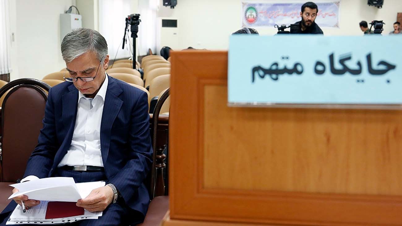 عباس ایروانی به ۶۵ سال زندان و پرداخت جزای نقدی محکوم شد / او کیست؟