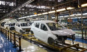 30 نهاد دولتی آینده صنعت خودرو را به خطر انداخته‌اند!