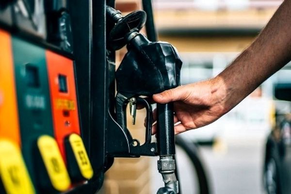 چگونه سهمیه بنزین خود را ذخیره کنیم؟