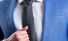 عکس دخترکش ترین مرد صدا و سیما در 60 سالگی / جذابتر از گلزار !