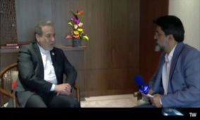 واکنش عراقچی به خبر لغو عضویت ایران در سازمان همکاری شانگهای + فیلم