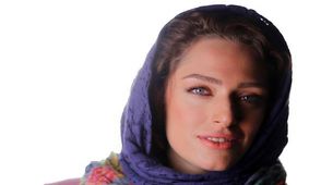 اولین عکس از خواهر چشم رنگی نگین معتضدی / کدام جذابترند ؟!